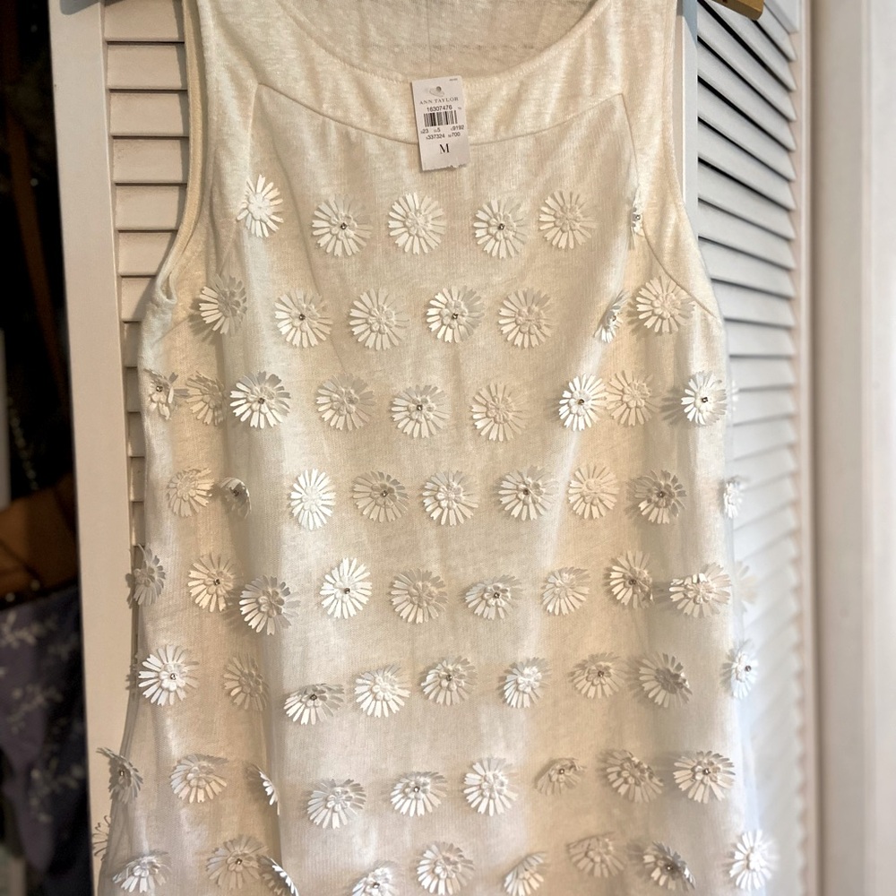 NWT BRAND NEW WITH TAGS Ann Taylor White/Cream Dressy Tank